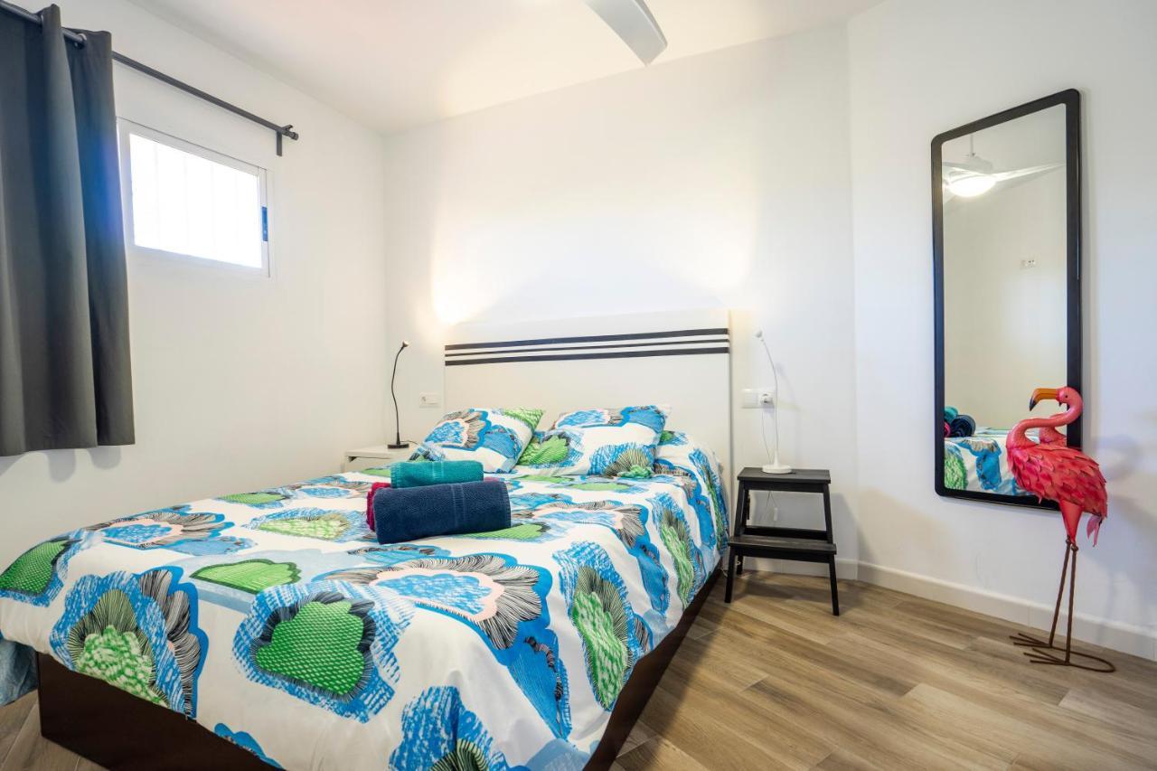 Wintowinrentals Sunny Side, Pool, Wifi & Sea View 贝纳哈拉菲 外观 照片